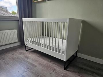 Kidsmill Modular 2 ledikant 60x120 beschikbaar voor biedingen