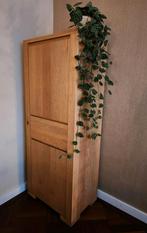 Eiken kast (lichte kleur), Ophalen of Verzenden, Zo goed als nieuw