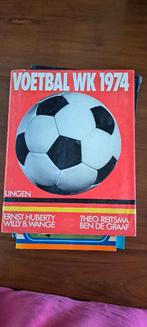 WK voetbal boeken, Boeken, Ophalen of Verzenden, Gelezen, Balsport