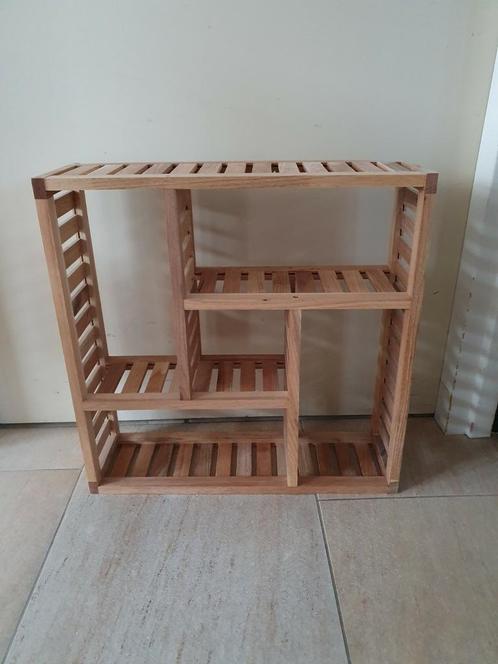 Wandkastje van hout muurkastje, Huis en Inrichting, Kasten | Wandmeubels, Zo goed als nieuw, Minder dan 100 cm, Minder dan 150 cm