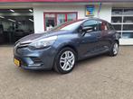 Renault Clio 0.9 TCE 90 ESTATE AIRCO / CRUISE / NAVI, Voorwielaandrijving, 898 cc, 1063 kg, Gebruikt