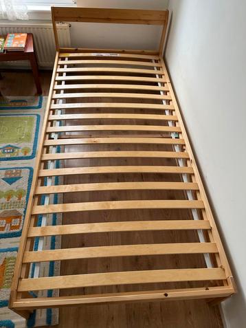 Ikea Neiden bed 90x200 beschikbaar voor biedingen