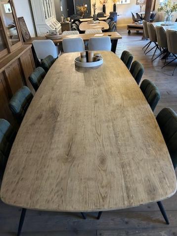 Nieuwe Deens ovale eiken eettafel 280x100cm beschikbaar voor biedingen