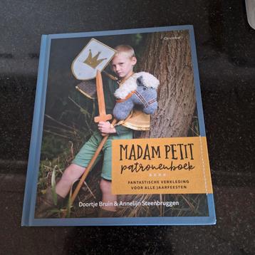 Madam Petit Patronenboek - Goede Kwaliteit beschikbaar voor biedingen