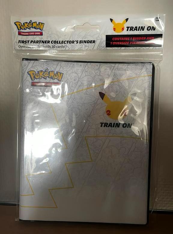 Pokemon album voor grote kaarten (inclusief Pikachu kaart), Hobby en Vrije tijd, Verzamelkaartspellen | Pokémon, Nieuw, Boek of Catalogus