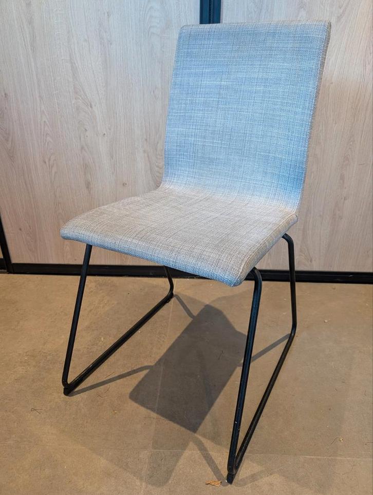 Grijze Eetkamerstoel, Huis en Inrichting, Stoelen, Gebruikt, Eén, Metaal, Stof, Grijs, Ophalen