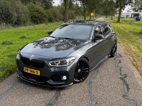 Complete BMW M1 Full Option te koop met weinig km!, Auto's, BMW, Bedrijf, 1-Serie, 360° camera, ABS, Achteruitrijcamera, Adaptieve lichten