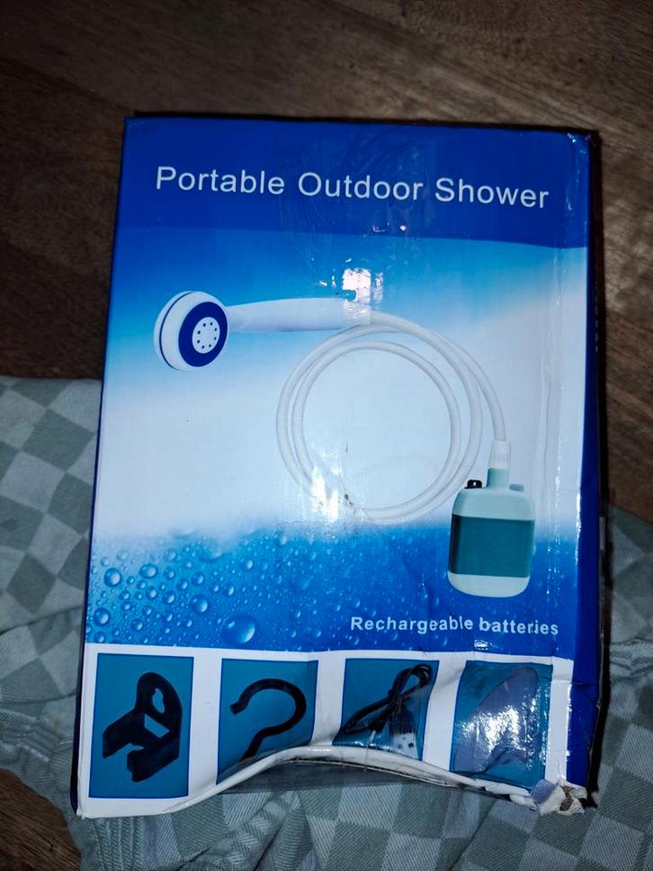 Draagbare Oplaadbare Buitendouche, Caravans en Kamperen, Kampeeraccessoires, Gebruikt, Ophalen of Verzenden