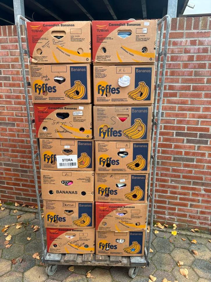 Kleding Partij Heren & Dames & Kinder  - Gemixed, Zakelijke goederen, Partijgoederen en Retail | Partijgoederen, Textiel, Ophalen