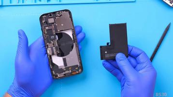 Diverse nieuwe iphone onderdelen beschikbaar voor biedingen