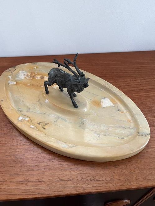 Onyx presenteer schaal met rendier, Antiek en Kunst, Antiek | Keramiek en Aardewerk, Verzenden