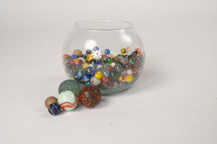 2,5 kg Antieke knikkers, Antiek en Kunst, Antiek | Speelgoed, Ophalen of Verzenden