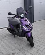 Piaggio Zip 4T Scooter Glans Paars FULL LED 45km/u (BROM), Overige modellen, Maximaal 45 km/u, N.V.T., Zo goed als nieuw