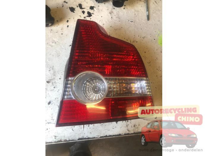 Achterlicht rechts van een Volvo S40, Auto-onderdelen, Verlichting, Volvo, Gebruikt, 3 maanden garantie, Ophalen