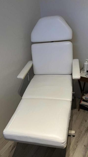 Stoel schoonheidssalon (Behandelstoel) Gratis fauteuilhoes! beschikbaar voor biedingen