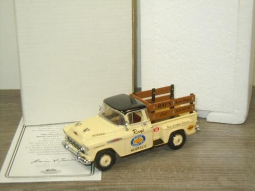 1957 Chevy 3100 Dixie Gas Parts & Service - Matchbox YRS05-M, Hobby en Vrije tijd, Modelauto's | 1:43, Zo goed als nieuw, Auto