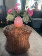 Rotan Bijzettafel, vintage, Verzamelen, Retro, Ophalen of Verzenden, Huis en Inrichting
