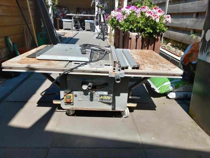 Zaagtafel, Doe-het-zelf en Verbouw, Gereedschap | Zaagmachines, Gebruikt, Cirkelzaag, 1200 watt of meer, 70 mm of meer, Ophalen