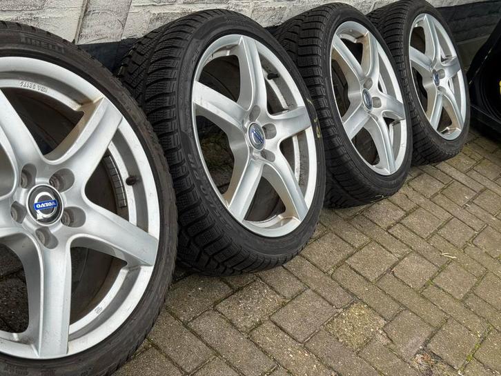 18 inch velgen VOLVO V60 S60 V70 S80 V40 FORD C-MAX FOCUS, Auto-onderdelen, Banden en Velgen, Banden en Velgen, Winterbanden, 18 inch
