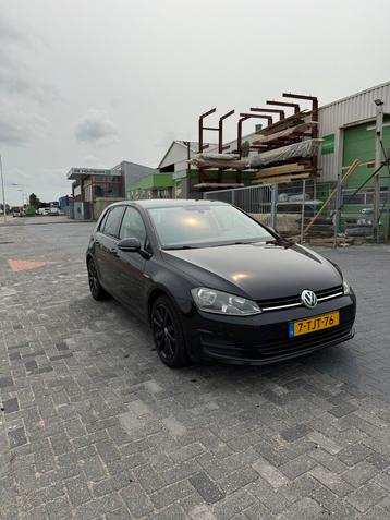 Volkswagen Golf 1.2 TSI 77KW 5D 2014 Zwart CUP EDITION beschikbaar voor biedingen