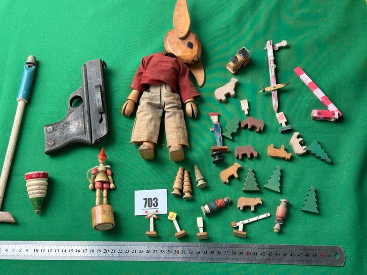 703 Oud houten speelgoed konijn trein boompjes enz allerlei, Antiek en Kunst, Antiek | Speelgoed, Ophalen of Verzenden