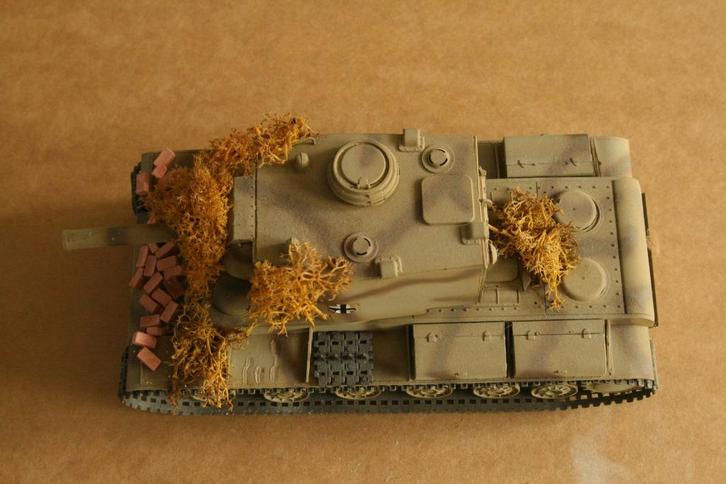 Russische KV2 tank schaal 1:35, Hobby en Vrije tijd, Modelbouw | Auto's en Voertuigen, Tank, 1:32 tot 1:50, Overige merken, Ophalen of Verzenden