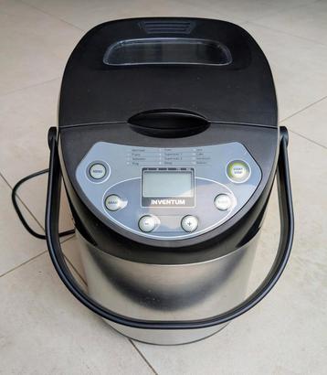 Mooie broodbakmachine Inventum BM90, zo goed als nieuw! beschikbaar voor biedingen
