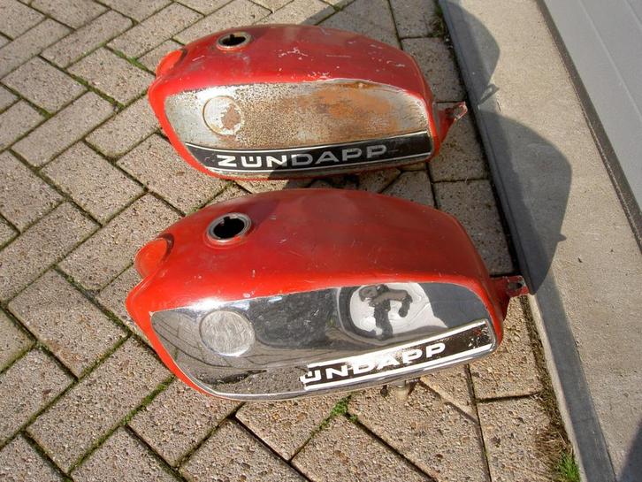 2x 529 tank opknappers, Fietsen en Brommers, Brommeronderdelen | Zundapp, Gebruikt, Tank, Ophalen