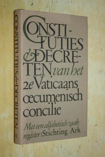 Constituties decreten Tweede Vaticaans Oecumenisch Concilie beschikbaar voor biedingen