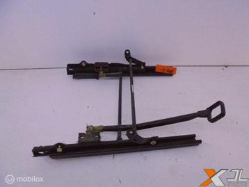 C-KLASSE W203 STOELRAIL LINKS A2039100536 beschikbaar voor biedingen