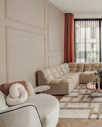 Licht Beige Ronde Love Chair xl beschikbaar voor biedingen