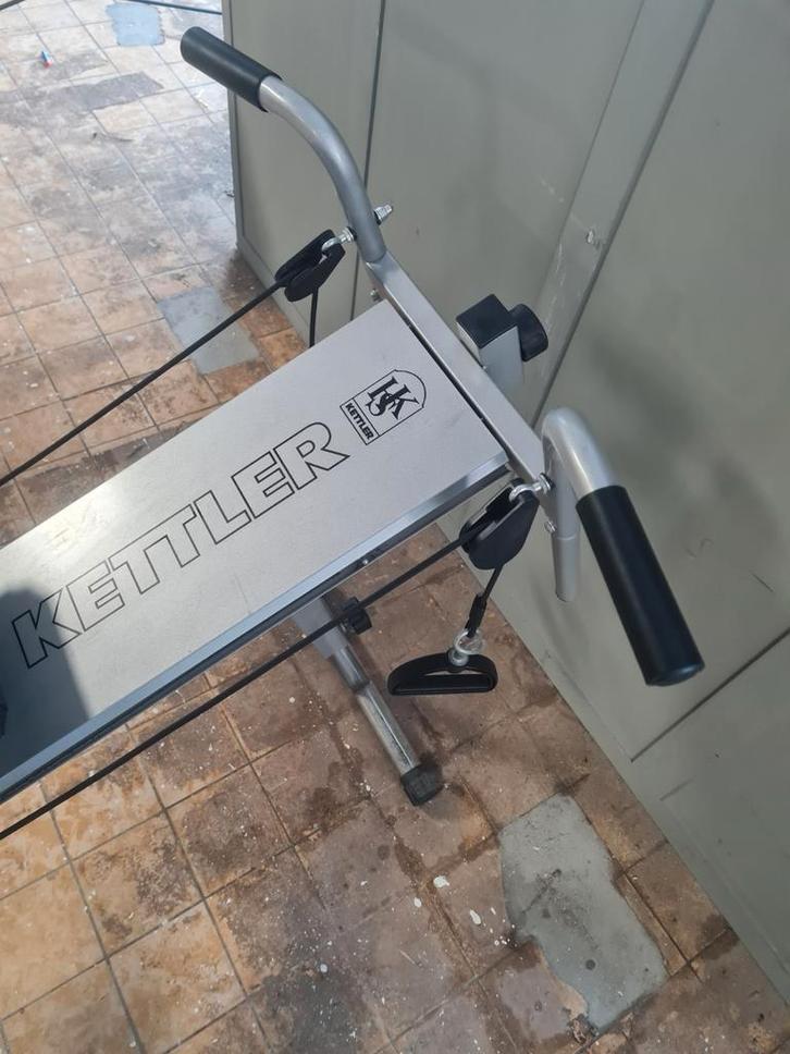 Kettler Trainingmachine - Perfect voor thuis!, Sport en Fitness, Fitnessapparatuur, Gebruikt, Krachtstation, Armen, Benen, Buik