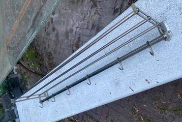 Aluminium kapstok, jaren 30 beschikbaar voor biedingen