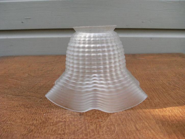 Antiek lampenkapje, Huis en Inrichting, Lampen | Lampenkappen, Gebruikt, Minder dan 25 cm, Rond, Ophalen of Verzenden