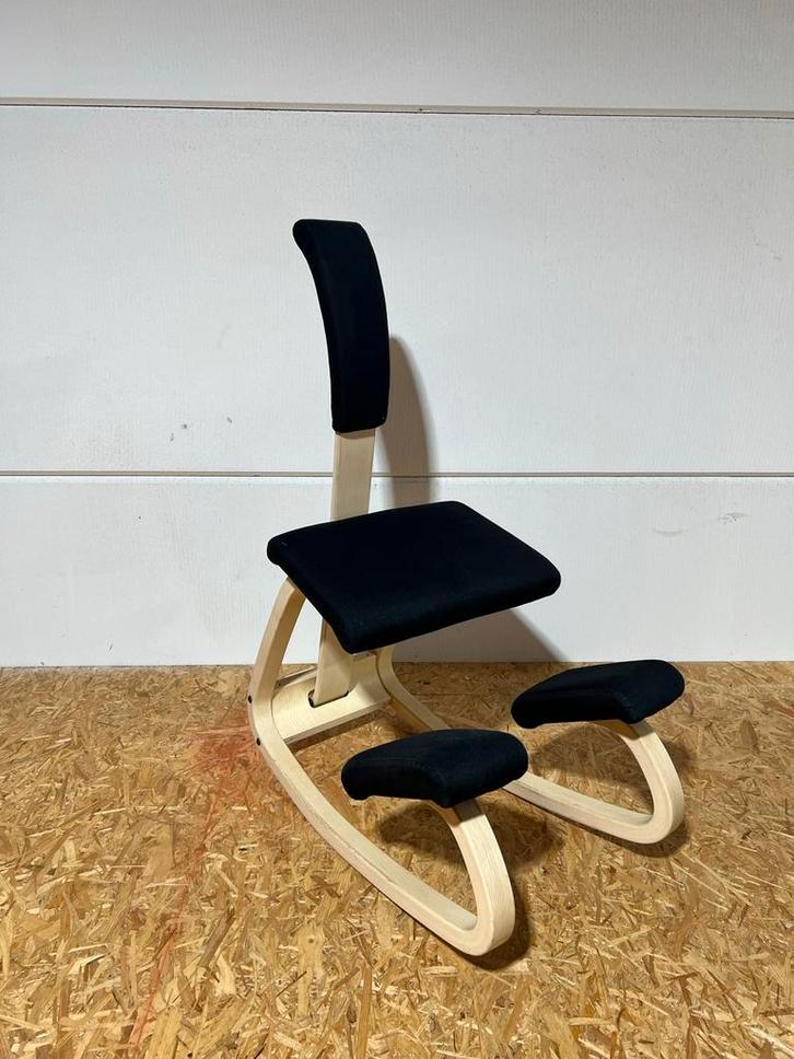 Varier Variable Balans Kniestoel - Zwart, Huis en Inrichting, Stoelen, Nieuw, Eén, Hout, Zwart, Ophalen of Verzenden