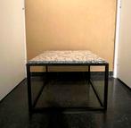 Salontafel met marmeren blad en stalen poten, Overige materialen, 50 tot 100 cm, Zo goed als nieuw, Minder dan 50 cm