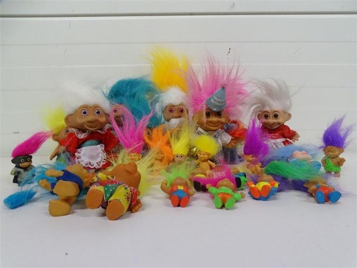 A6418. Verzameling Trolls Figuren, Verzamelen, Poppetjes en Figuurtjes, Gebruikt, Ophalen of Verzenden