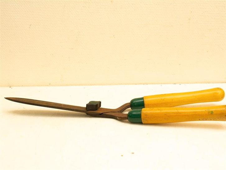 heggenschaar 32564, Tuin en Terras, Hand-tuingereedschap, Gebruikt, Onkruidsteker, Ophalen of Verzenden