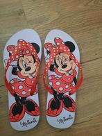 Disney Minnie Mouse teenslippers rood maat 38/39, Ophalen of Verzenden, Overige figuren, Nieuw, Kleding of Textiel