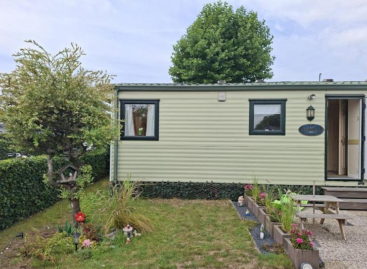 The Westmoreland, Caravans en Kamperen, Stacaravans, tot en met 6, Ophalen