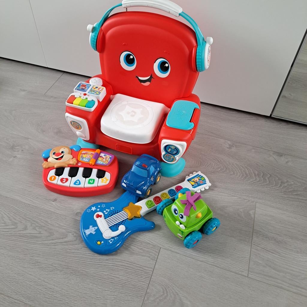 Fisher-Price speelgoed en Bumba gitaar, Kinderen en Baby's, Ophalen, Gebruikt, Overige typen, Met licht