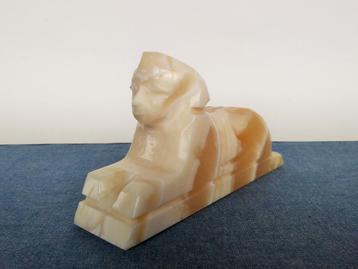 Presse-papier Sphinx Natuursteen Art Deco beschikbaar voor biedingen