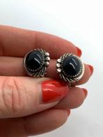 V500 Prachtige vintagr zilveren clipoorbellen met onyx, Ophalen of Verzenden, X, Met edelsteen, Zilver