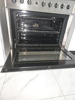 Indesit Gasfornuis - 5 Kookzones, Gebruikt, 60 cm of meer, Grill, Energieklasse A of zuiniger