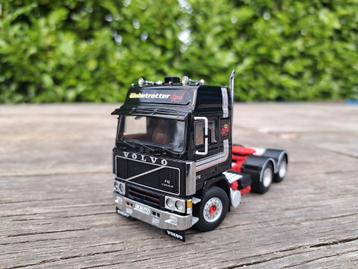 WSI Volvo F12 Globetrotter Royal Edition beschikbaar voor biedingen