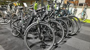 Partij overjarige fietsen nieuw 6 stuks  beschikbaar voor biedingen