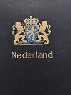 Davo album. Postzegelverzameling Nederland + Internationaal, Postzegels en Munten, Postzegels | Nederland, Ophalen, Na 1940, Postfris
