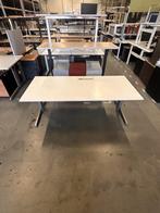 Bureau met slinger, stopcontact en kabelgoot 180x80 cm, 71st, Ophalen of Verzenden, In hoogte verstelbaar, Gebruikt, Bureau