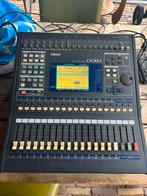 Yamaha 03D klein defect in scherm, Muziek en Instrumenten, Mengpanelen, Ophalen, Gebruikt, 10 tot 20 kanalen, Microfooningang