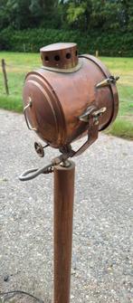 Vintage schijnwerper lamp, scheepslamp van Francis Bolt., Huis en Inrichting, Lampen | Vloerlampen, Ophalen, Gebruikt, Industrieel-nautisch-vintage- stoer wonen-stoer werken